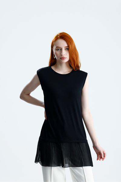 Madame QAN's Pleated Lingerie Tunic