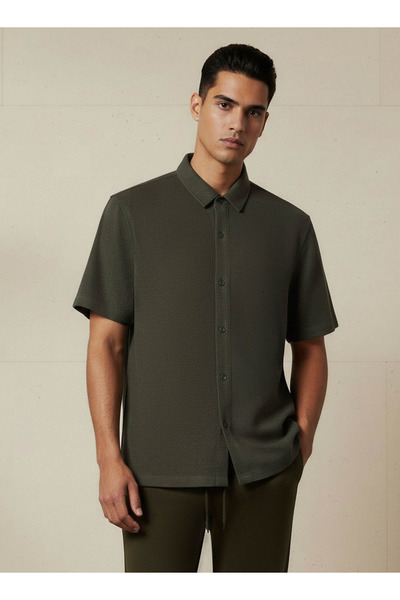 FAV KNIT TEXTURE SHIRT