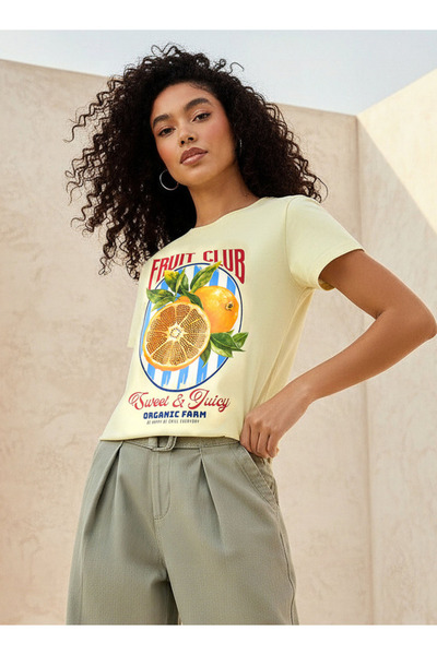 FAV YOUTH WOMAN GRAPHIC CORE TEES