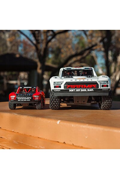 NO BRAND Mașină off-road cu telecomandă 1:18, 4x4, 30 km/h, motor fără perii