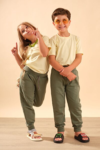 BAYKAR Unisex Children's Cotton Jogger Sweatpants with Elastic Waist and Pock...