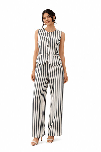 2TRENDY Women's Striped Wide Leg Pants with Stylish Design