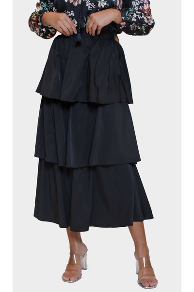 2TRENDY Women's Black Layered Long Skirt