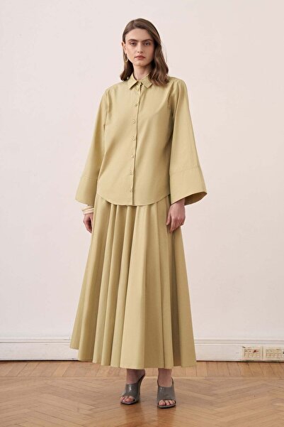 Moca Serine Skirt Suit Green