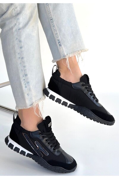 Generic Brand Huer Black Nubuck Lace-Up Sports Shoes