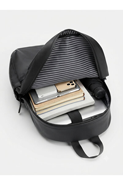 Tech&bello accessories Waterproof Fabric and Zipper Feature Unisex Notebook and Backpack