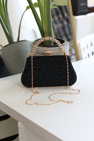 Moom Bag Kadın Siyah Desenli Kasalı Taşlı Tutma Saplı Zincirli Abiye Çanta