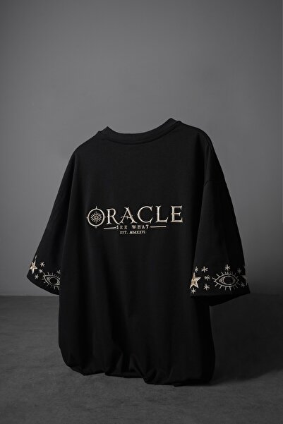 Slatra Men's Black Oracle Embroidered Oversize Tshirt