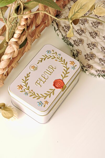 Nova Crafts Vintage Mini Metal Box Organizer White / Jewelry Box