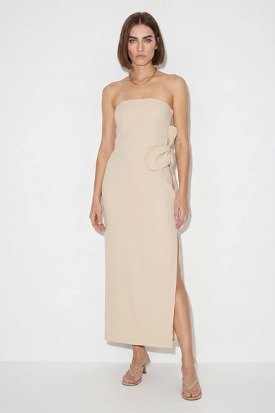 Efnaz style Women's Strapless Maxi Stone Dress with Floral Accessories and Sl...