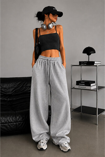 JULİA MODA Yeni Sezonun En Dikkat Çeken Eşofman Altı Modeli