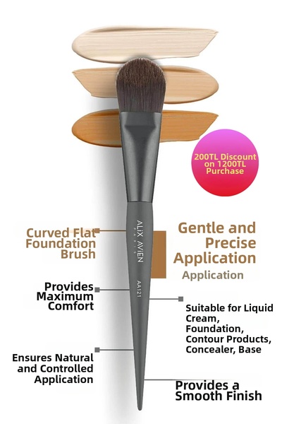 Alix Avien Curved Flat Foundation Brush - Flat Foundation Brush