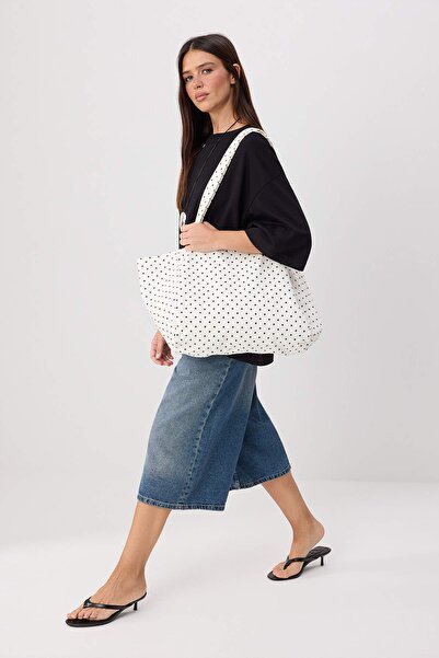 TRENDYOL SHOES White Polka Dot Women's Maxi Shoulder Bag Takss26Oc00105