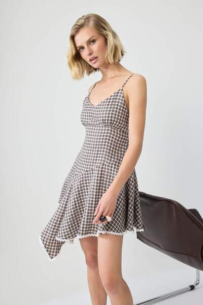 Trendyol Collection Multicolored Skirt Hem Detail Plaid / Check A-Line/Flare ...