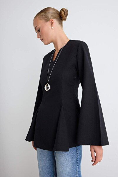 Trendyol Modest Μαύρο εφαρμοστό τουνίκ με όψη λινό TCTSS26UK00012