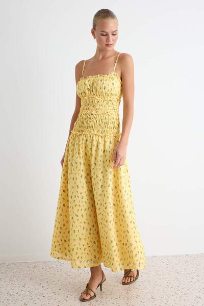 Trendyol Collection Yellow Floral Pattern Square Neck Shift/Straight Cut Maxi...