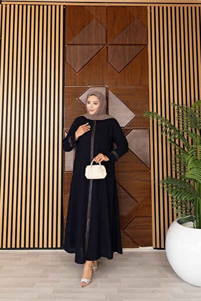 Dayfabric Gündelik Hac ve Umrelik Nakış ve Taş Detaylı Ferace | Siyah