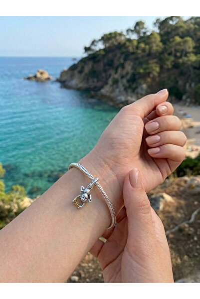 My Story İki Renkli Hareketli El Maymun Gümüş Charm