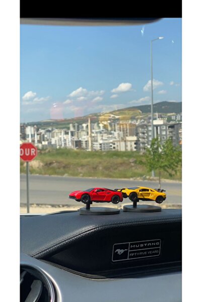 Store Araç İçi Haraketli Drift Minyatur Kırmızı Ferrari Arabası Aksesuar Meta...