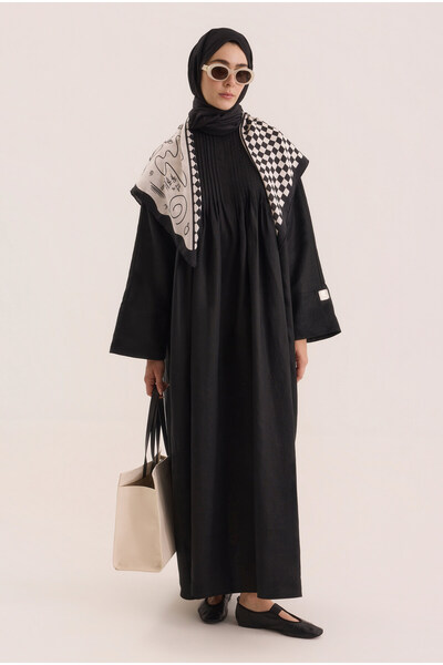 HEQA Nervür Detaylı Keten Abaya Siyah