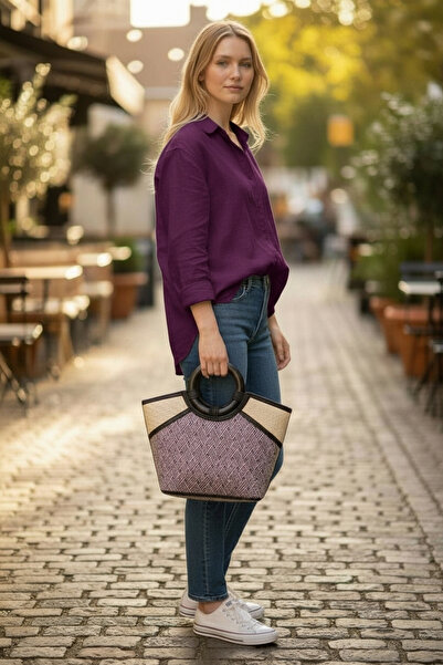 Aurora Stitches الهمس المنسوج