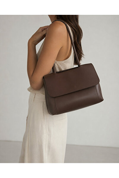 Daphne Shoulder And Crossbody Bag