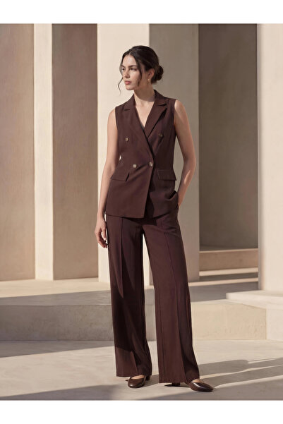 Styli Brown Sleeveless Linen Look Waistcoat