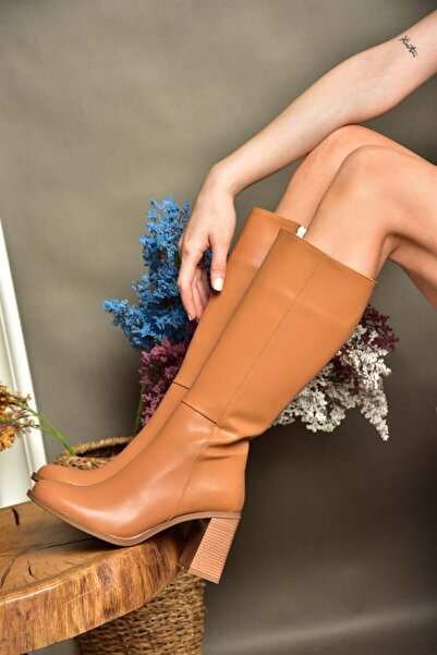 Fox Shoes R518101409 Cizme de damă cu toc gros, cafeniu