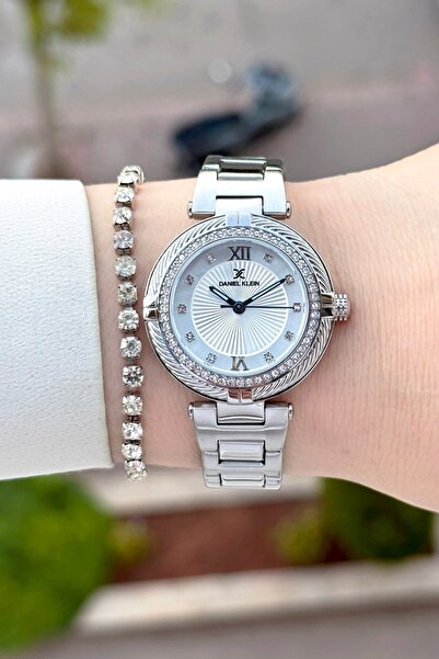 Daniel Klein Silver Renk 24 Ay Garantili 32 Mm Kadın Kol Saati ve Bileklik