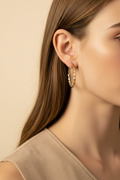 XUPING JEWELRY أقراط دائرية من مجوهرات XUPING بتصميم STYLE PEARL