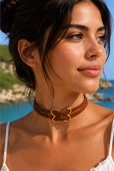 Kutcha Accessories Elegant and Modern Butterfly Figured Leather Choker Necklace
