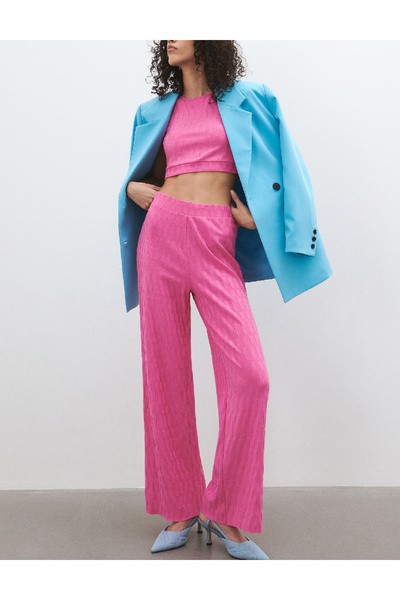 Evendi Pantaloni, Roz