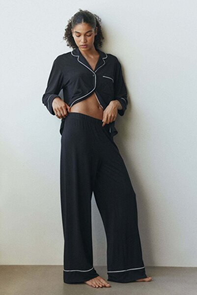 H&M Pyjama shirt and bottoms