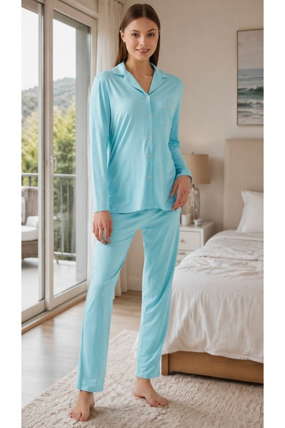İpek Women's Long Sleeve Buttoned Front Pajamas Set