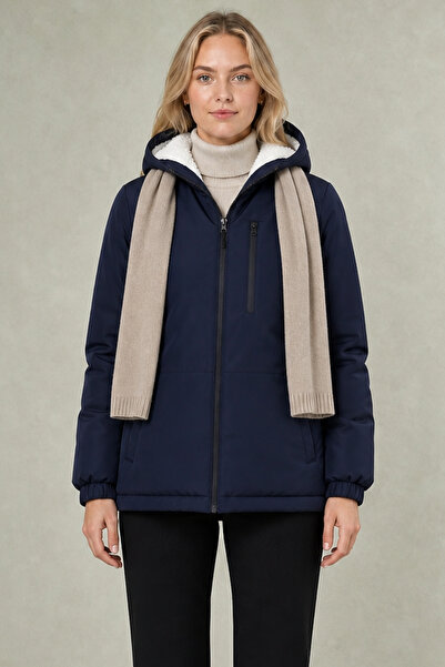 Montland Women's navy blue fur-lined water and windproof hooded winter coat &...