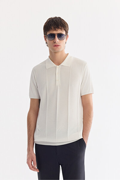 Avva Men's Ecru Polo Collar Buttoned Regular Fit Knitwear T-Shirt A61Y5006