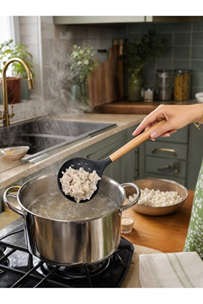 MappleHome Heat Resistant Colander with Wooden Handle 32 cm