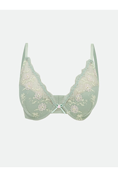 LC Waikiki Underwired, unpadded, embroidered, and utterly enchanting T-shirt ...