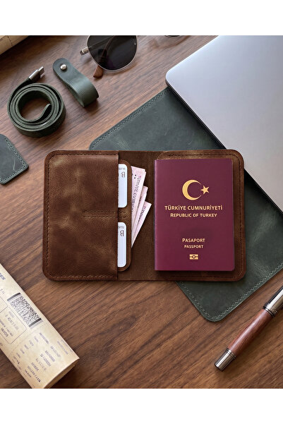 BUO Leather Hakiki Deri Pasaport Kılıfı, Bifold Tasarım Seyahat Cüzdanı, Unis...