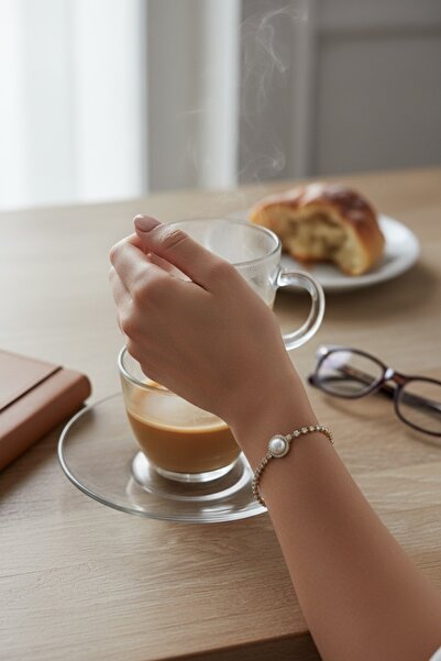 FAYRA ACCESSORIES Zirkon Taşlı ve İncili Su Yolu Bileklik