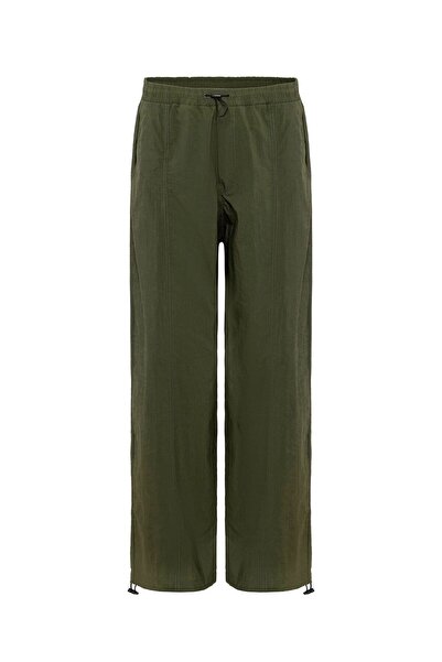 S13 Store Parachute Pants