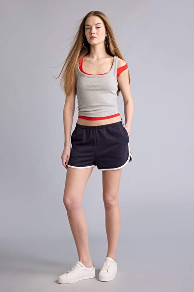 DeFacto White Elastic Waist Mini Shorts with Piping Detail G8017Ax26Hs