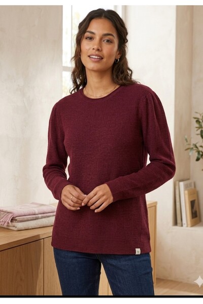 ARDSU Women's Burgundy Wool Sweater