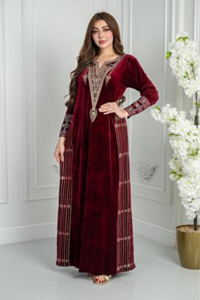 riva fashion جلابية فاخرة من المخمل مع تطريز تقليدي