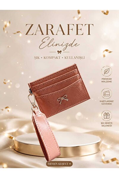 AC Fiyonk detaylı charmlı şık kadın kartlık