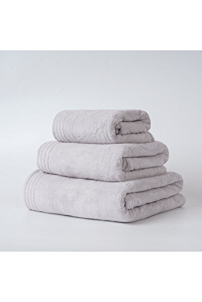 Donetella Pack Of 3 Towel Set – 330 GSM Microfiber, Soft, Absorbent & Quick D...