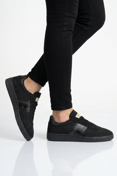 grijak Black Lace-Up Unisex Sports Shoes