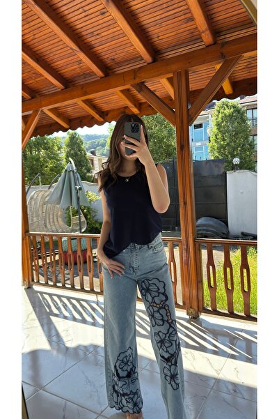 HERA Nakışlı tasarım jean