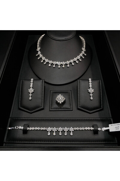 Generic 4 Piece Crystal Jewelry Set for Women - Floral Necklace Bracelet Earr...
