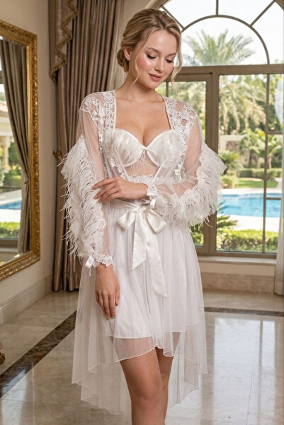 big mama Bridal Robe Set – Luxurious White Lace Nightgown Set with Feathers